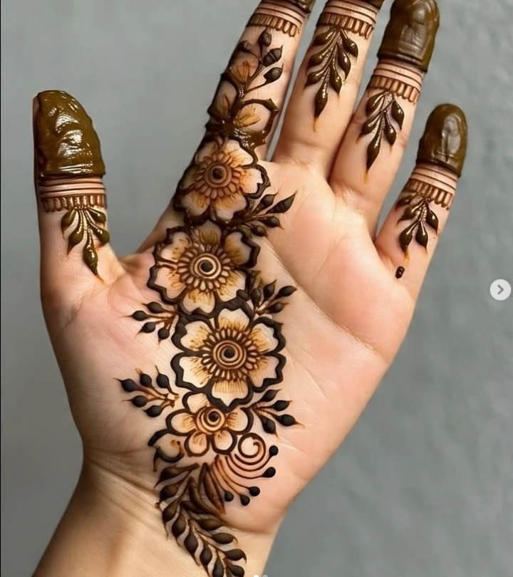 Easy Bride And Groom Mehndi Design