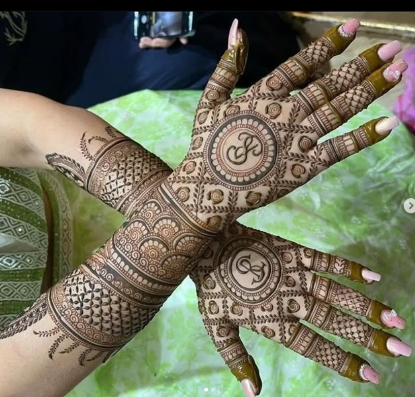Easy Bride And Groom Mehndi Design Front Hand