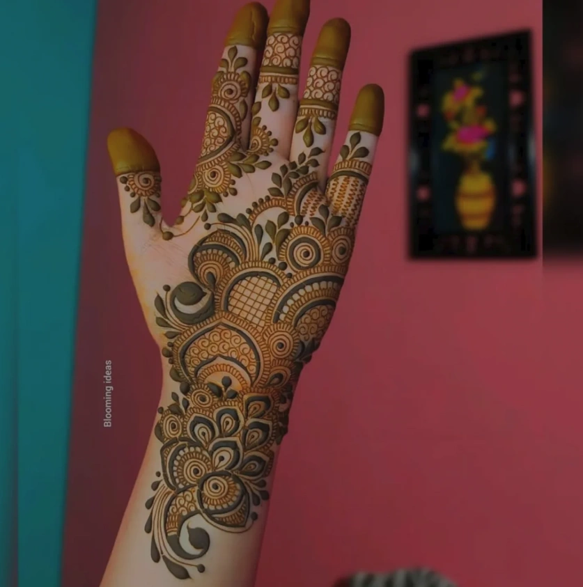 Dulhe Ki Wedding Groom Mehndi Design Back Hand